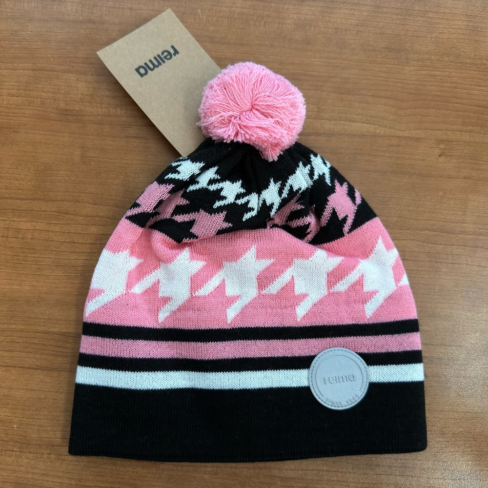 Brand new Reima wool hat size 5-7 yrs